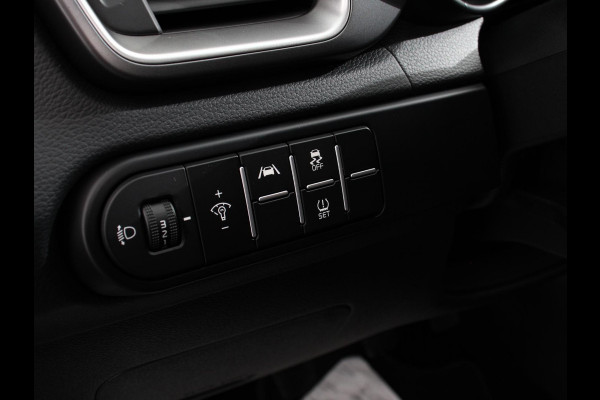 Kia Ceed Sportswagon 1.0 T-GDi 120pk DynamicLine Navigatie Apple Carplay/Android Auto Camera Parkeersensoren achter Adaptive Cruise Control Ledverlichting Climate Control
