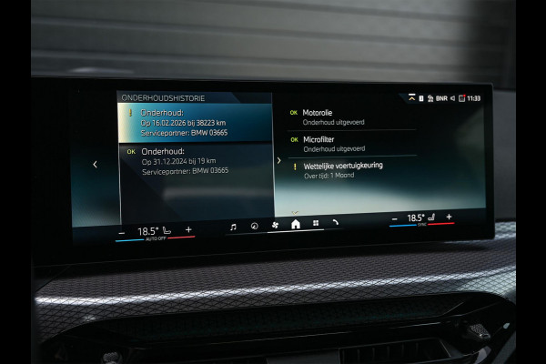 BMW 3-serie 330e | M-Sport | NL auto | Facelift | Stoelverwarming | Camera | Ambiance Interieur | Shadowline | Led Koplampen |