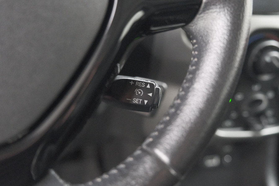 Toyota Aygo 1.0 VVT-i X-play | Camera | Airconditioning | Allseasonbanden