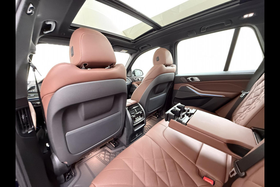 BMW X5 xDrive45e High Executive BOMVOL! | PANO | HARMAN KARDON | LASER LED | ELEK. ACHTER KLEP | ELEK. TREKHAAK | STOELVERWARMING | ELEK. MEM. SEAT | ACHTERUITRIJCAMERA | 22'' VELGEN | RIJKLAAR PRIJS + 12 MND BOVAG GARANTIE |
