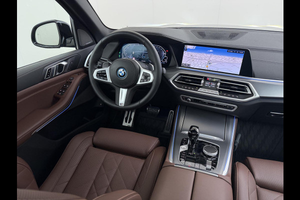 BMW X5 xDrive45e High Executive BOMVOL! | PANO | HARMAN KARDON | LASER LED | ELEK. ACHTER KLEP | ELEK. TREKHAAK | STOELVERWARMING | ELEK. MEM. SEAT | ACHTERUITRIJCAMERA | 22'' VELGEN | RIJKLAAR PRIJS + 12 MND BOVAG GARANTIE |