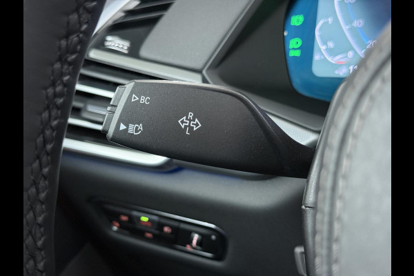 BMW X5 xDrive45e High Executive BOMVOL! | PANO | HARMAN KARDON | LASER LED | ELEK. ACHTER KLEP | ELEK. TREKHAAK | STOELVERWARMING | ELEK. MEM. SEAT | ACHTERUITRIJCAMERA | 22'' VELGEN | RIJKLAAR PRIJS + 12 MND BOVAG GARANTIE |