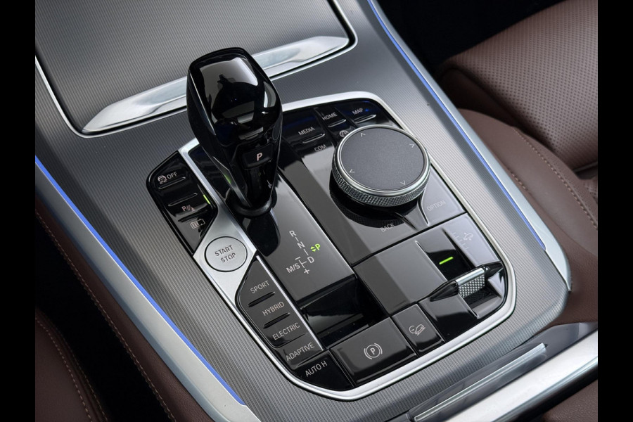 BMW X5 xDrive45e High Executive BOMVOL! | PANO | HARMAN KARDON | LASER LED | ELEK. ACHTER KLEP | ELEK. TREKHAAK | STOELVERWARMING | ELEK. MEM. SEAT | ACHTERUITRIJCAMERA | 22'' VELGEN | RIJKLAAR PRIJS + 12 MND BOVAG GARANTIE |