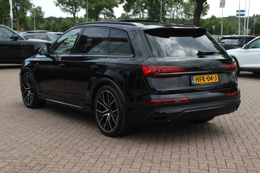 Audi Q7 60 TFSI e quattro Competition / SoH 91,5% / Trekhaak / Panoramadak / 360Camera / Head-up / Softclose / Luchtvering / 22'' / Keyless / Matrix LED / Carbon intr. / Stoelventilatie+Verwarming / Stuurverwarming / Bose / Dodeh