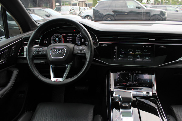 Audi Q7 60 TFSI e quattro Competition / SoH 91,5% / Trekhaak / Panoramadak / 360Camera / Head-up / Softclose / Luchtvering / 22'' / Keyless / Matrix LED / Carbon intr. / Stoelventilatie+Verwarming / Stuurverwarming / Bose / Dodeh