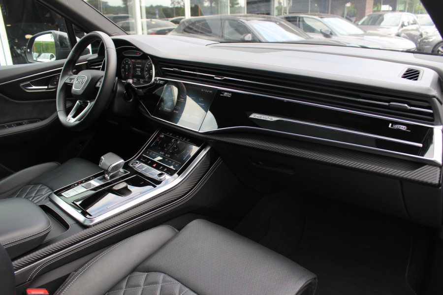 Audi Q7 60 TFSI e quattro Competition / SoH 91,5% / Trekhaak / Panoramadak / 360Camera / Head-up / Softclose / Luchtvering / 22'' / Keyless / Matrix LED / Carbon intr. / Stoelventilatie+Verwarming / Stuurverwarming / Bose / Dodeh