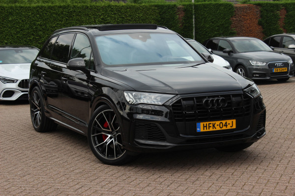 Audi Q7 60 TFSI e quattro Competition / SoH 91,5% / Trekhaak / Panoramadak / 360Camera / Head-up / Softclose / Luchtvering / 22'' / Keyless / Matrix LED / Carbon intr. / Stoelventilatie+Verwarming / Stuurverwarming / Bose / Dodeh