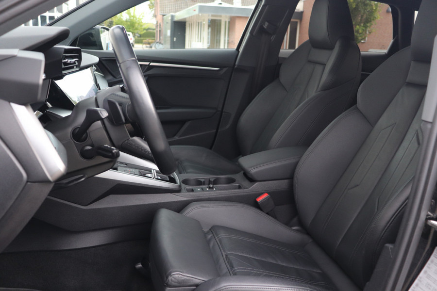 Audi A3 Sportback 40 TFSI e S-line Pano Leder