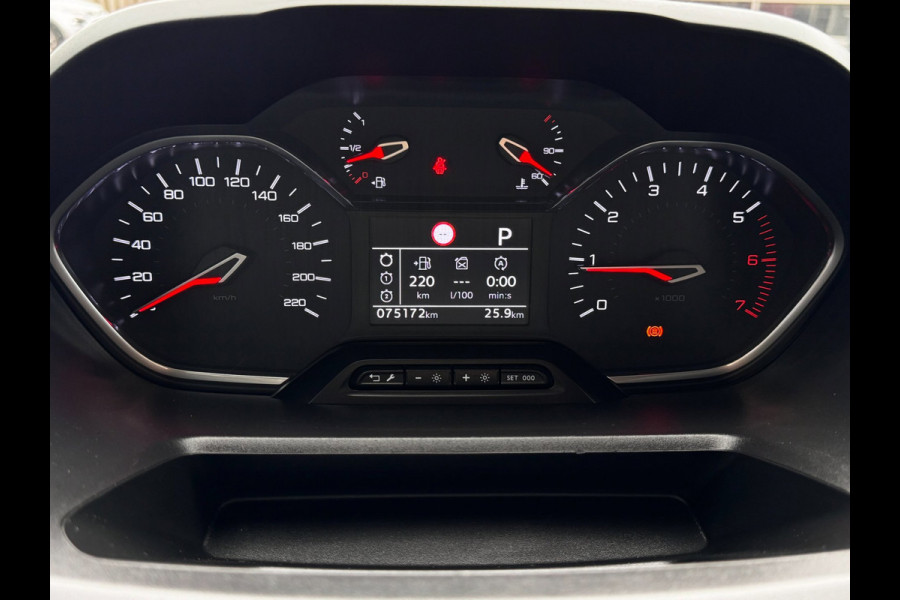 Peugeot Rifter 1.2 PureTech Allure | Automaat | Trekhaak | Distributieriem vervangen| Camera | Climate Control