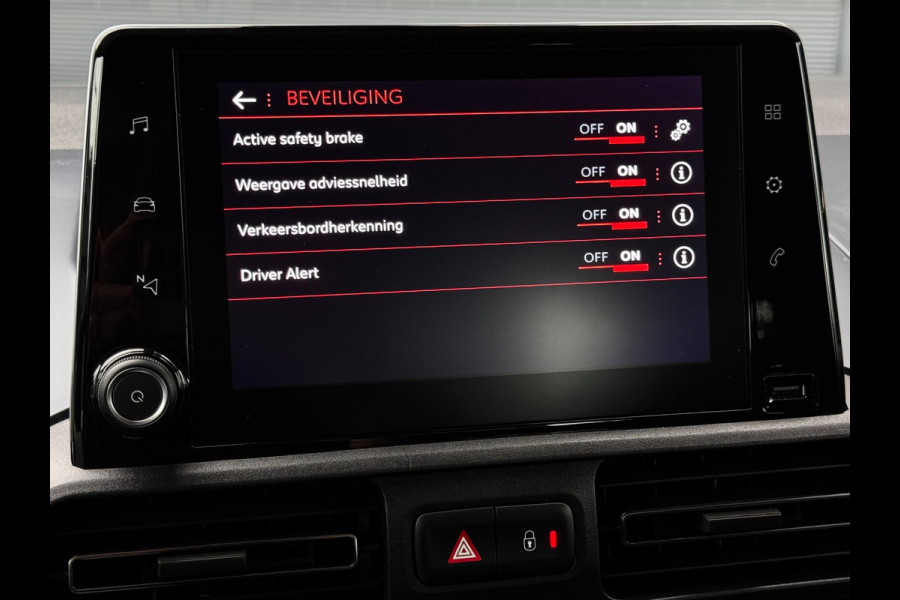 Peugeot Rifter 1.2 PureTech Allure | Automaat | Trekhaak | Distributieriem vervangen| Camera | Climate Control