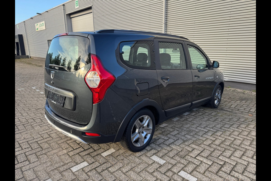 Dacia Lodgy 1.3 TCe Stepway 7pers,cruisecontrol,Navigatie,achteruitrijcamera,