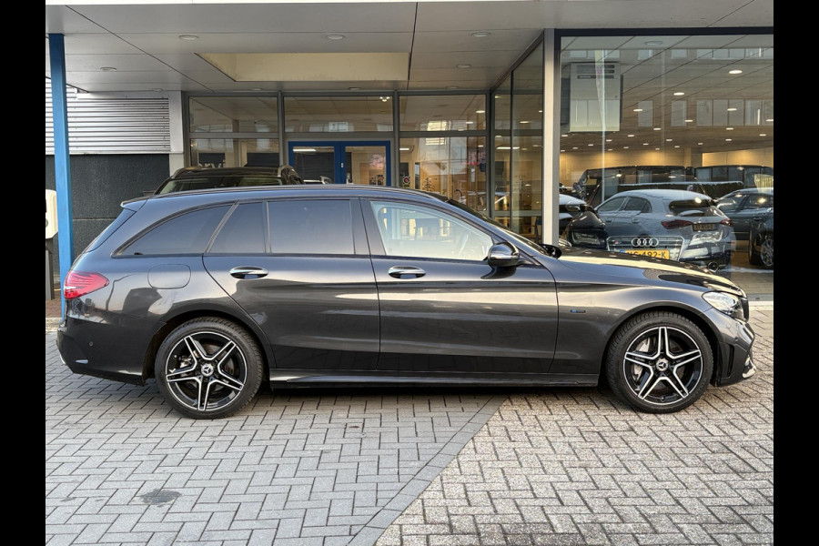 Mercedes-Benz C-Klasse Estate 300e T AMG Line 320pk PHEV | Stoelverwarming | Winterset | Carplay