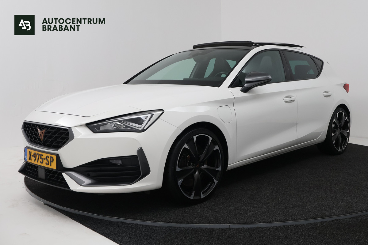 CUPRA Leon 1.4 e-Hybrid VZ Adrenaline (PANORAMADAK, STOEL/STUUR VERWARMING, CRUISE CONTROL ADAPTIEF)