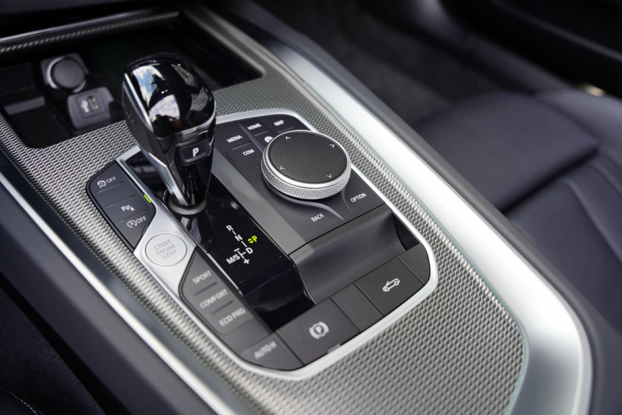 BMW Z4 Roadster S-Drive 30 I / Harman Kardon / M-Sport / Head-Up