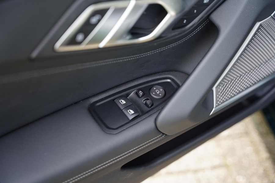 BMW Z4 Roadster S-Drive 30 I / Harman Kardon / M-Sport / Head-Up