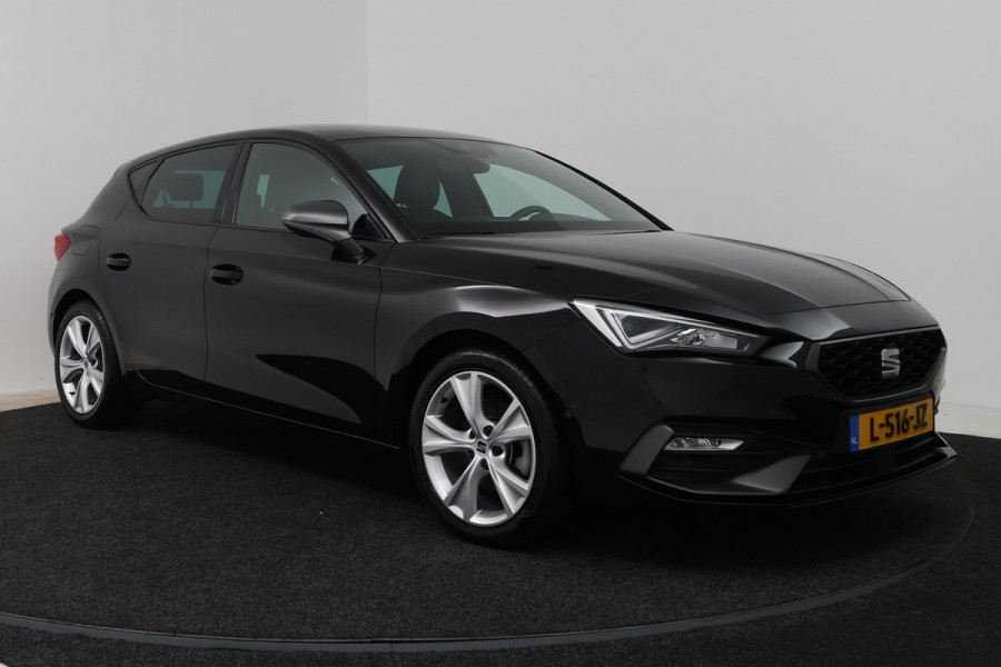 Seat Leon 1.0 TSI FR Business Intense (DIGITALE COCKPIT, CRUISE ADAPTIEF, NAVIGATIE)