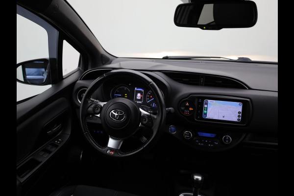 Toyota Yaris 1.5 Hybrid GR-Sport | Apple Carplay/ Android | LMV | Camera Prijs Rijklaar!!