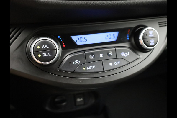 Toyota Yaris 1.5 Hybrid GR-Sport | Apple Carplay/ Android | LMV | Camera Prijs Rijklaar!!