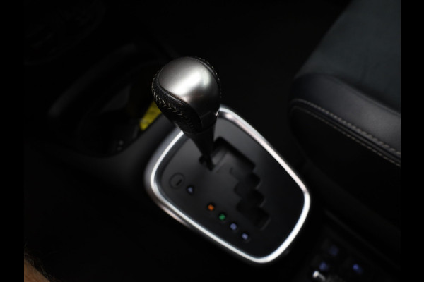 Toyota Yaris 1.5 Hybrid GR-Sport | Apple Carplay/ Android | LMV | Camera Prijs Rijklaar!!