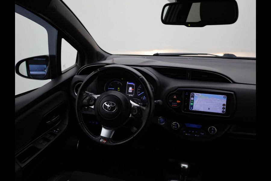 Toyota Yaris 1.5 Hybrid GR-Sport | Apple Carplay/ Android | LMV | Camera Prijs Rijklaar!!