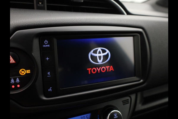 Toyota Yaris 1.5 Hybrid GR-Sport | Apple Carplay/ Android | LMV | Camera Prijs Rijklaar!!