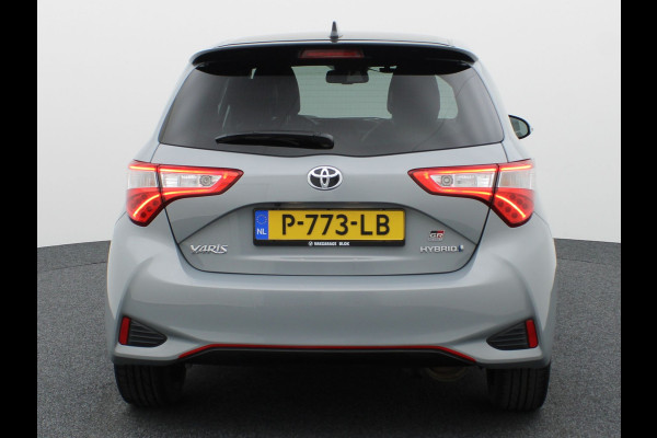 Toyota Yaris 1.5 Hybrid GR-Sport | Apple Carplay/ Android | LMV | Camera Prijs Rijklaar!!