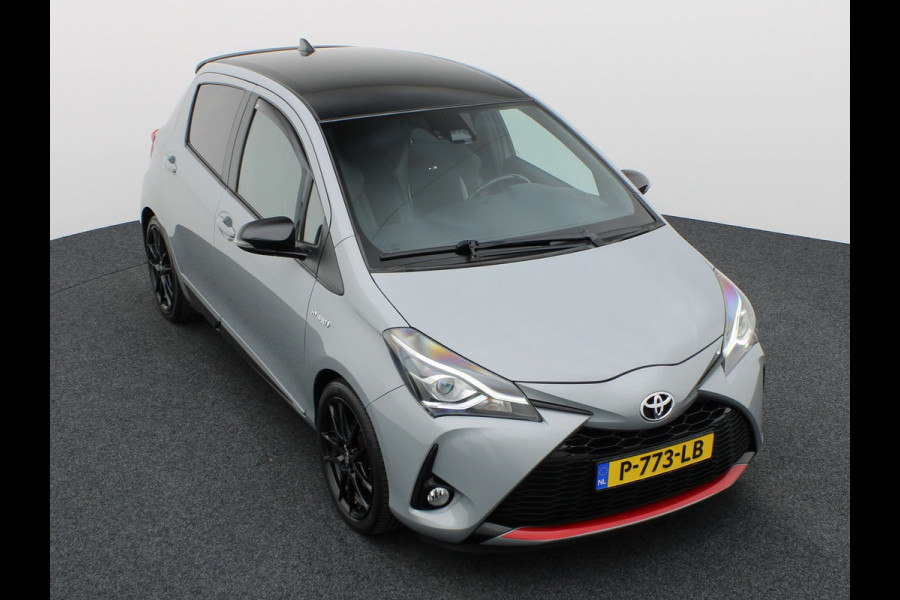 Toyota Yaris 1.5 Hybrid GR-Sport | Apple Carplay/ Android | LMV | Camera Prijs Rijklaar!!