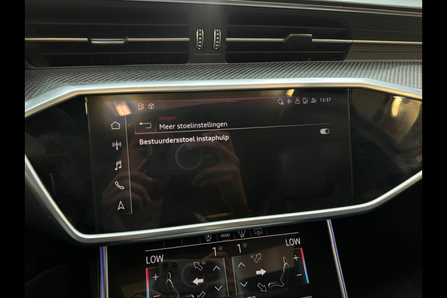 Audi RS6 4.0 TFSI 25Years Quattro Pano|Ceramic|HuD|B&O|Carbon|Memory
