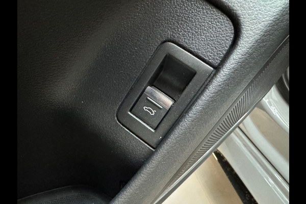 Audi RS6 4.0 TFSI 25Years Quattro Pano|Ceramic|HuD|B&O|Carbon|Memory