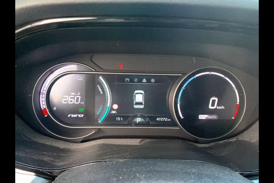 Kia e-Niro ExecutiveLine 64 kWh | Stoel en stuurverwarming | Navigatie | PDC voor en achter | Achteruitrijcamera |