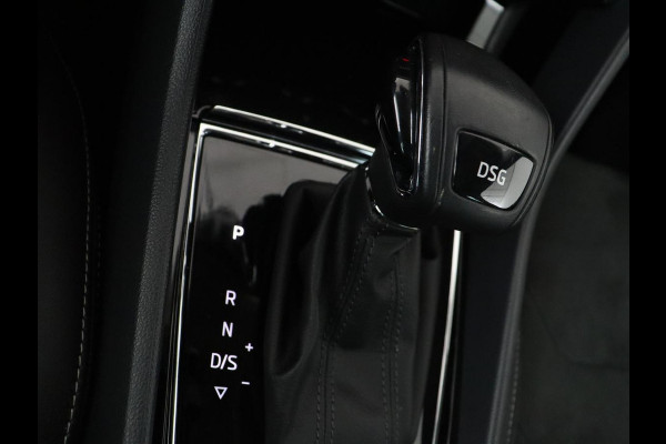 Škoda Kodiaq 1.5 TSI Limited Business Edition 7p. | Trekhaak | Pano.Dak | Camera | Sfeerverlichting | Stoelverwarming | LED | 7 Persoons