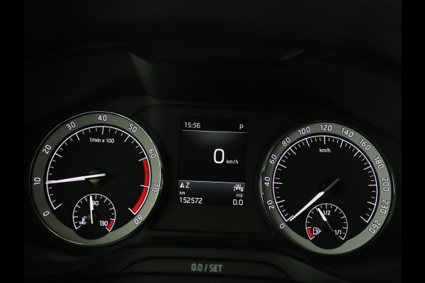 Škoda Kodiaq 1.5 TSI Limited Business Edition 7p. | Trekhaak | Pano.Dak | Camera | Sfeerverlichting | Stoelverwarming | LED | 7 Persoons