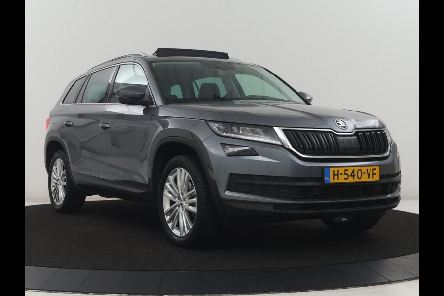 Škoda Kodiaq 1.5 TSI Limited Business Edition 7p. | Trekhaak | Pano.Dak | Camera | Sfeerverlichting | Stoelverwarming | LED | 7 Persoons