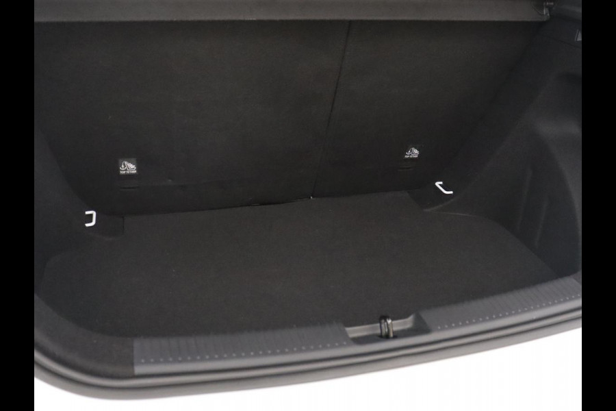 MG MG3 Hybrid+ 1.5 Hybrid+ Luxury | Navigatie | Stoelverwarming | Keyless Start | Stuurwielverwarming