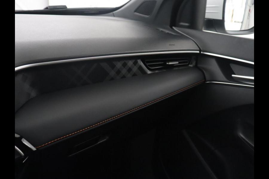 MG MG3 Hybrid+ 1.5 Hybrid+ Luxury | Navigatie | Stoelverwarming | Keyless Start | Stuurwielverwarming