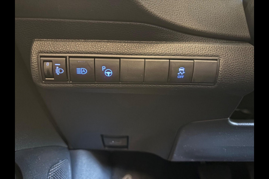 Toyota Corolla 1.8 HYBRID GR-SPORT BI-TONE AUTOMAAT GARANTIE 2031 CARPLAY NAVI.BI-TONE .PDC V+A .CLIMA.ADAPTIVE CRUISE