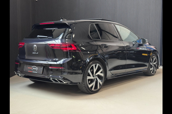 Volkswagen Golf 1.5 eTSI R-Line PANO | CAMERA | IQ LED | Blind Spot