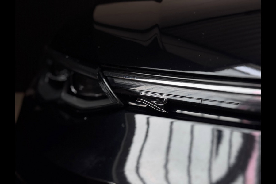 Volkswagen Golf 1.5 eTSI R-Line PANO | CAMERA | IQ LED | Blind Spot