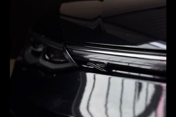 Volkswagen Golf 1.5 eTSI R-Line PANO | CAMERA | IQ LED | Blind Spot