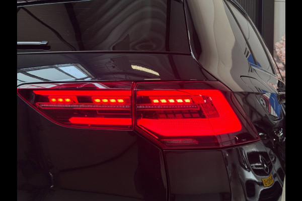 Volkswagen Golf 1.5 eTSI R-Line PANO | CAMERA | IQ LED | Blind Spot