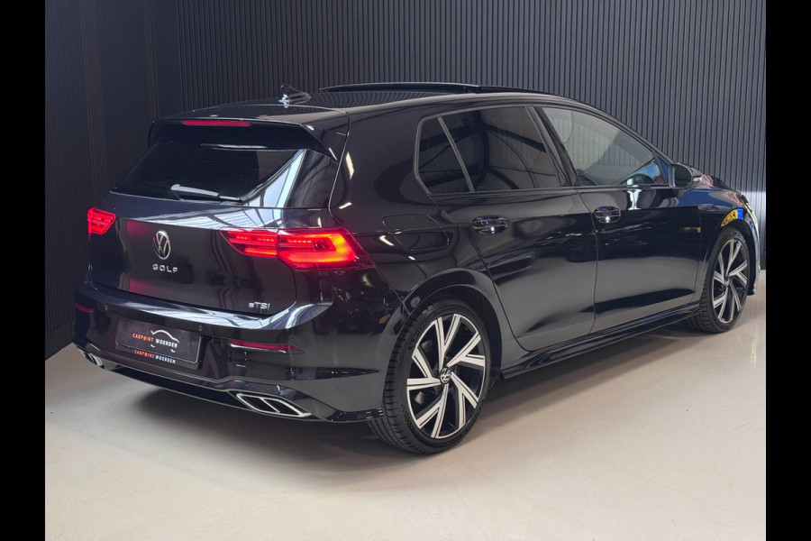 Volkswagen Golf 1.5 eTSI R-Line PANO | CAMERA | IQ LED | Blind Spot