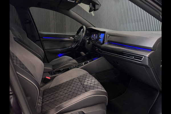 Volkswagen Golf 1.5 eTSI R-Line PANO | CAMERA | IQ LED | Blind Spot