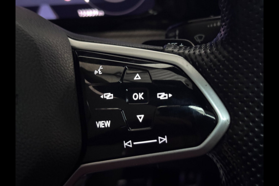Volkswagen Golf 1.5 eTSI R-Line PANO | CAMERA | IQ LED | Blind Spot