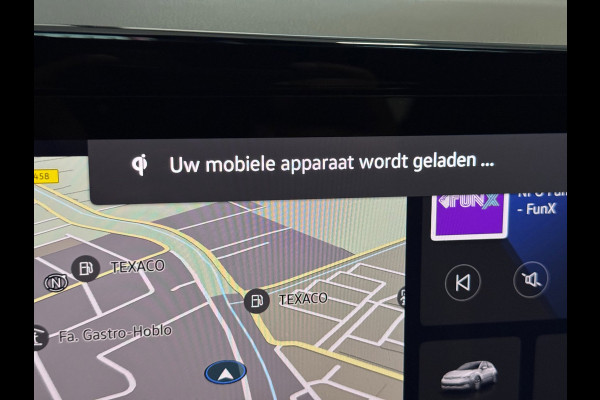 Volkswagen Golf 1.5 eTSI R-Line PANO | CAMERA | IQ LED | Blind Spot