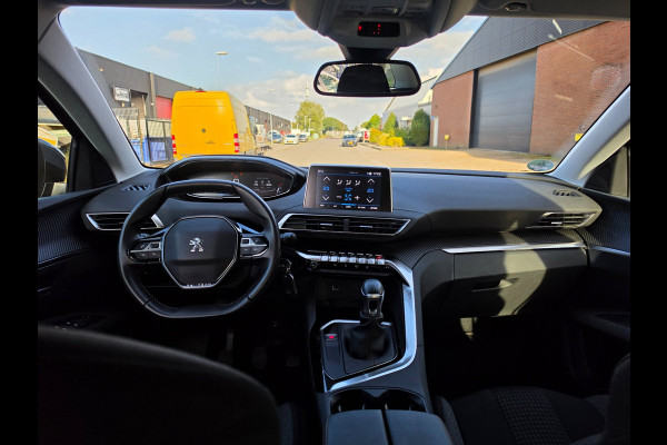 Peugeot 3008 1.2 PureTech Crossway Carplay, Camera, Trekhaak