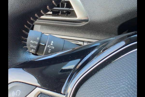 Peugeot 3008 1.2 PureTech Crossway Carplay, Camera, Trekhaak