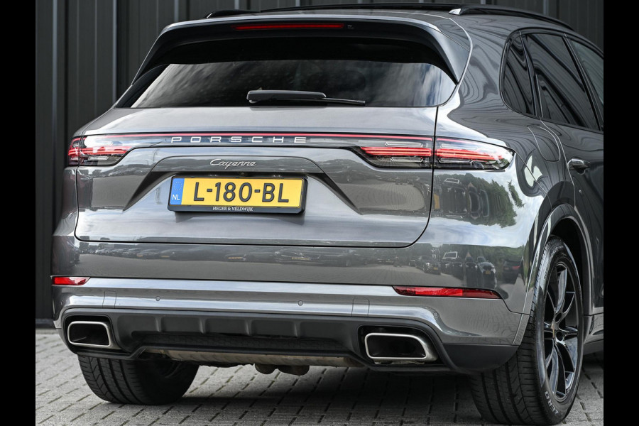Porsche Cayenne 3.0 | Panoramadak | Achterasbesturing | Dealeronderhouden | 360 Camera | Luchtvering | Adaptive Cruise | Stoelverwarming V+A | Memory seat | Trekhaak |