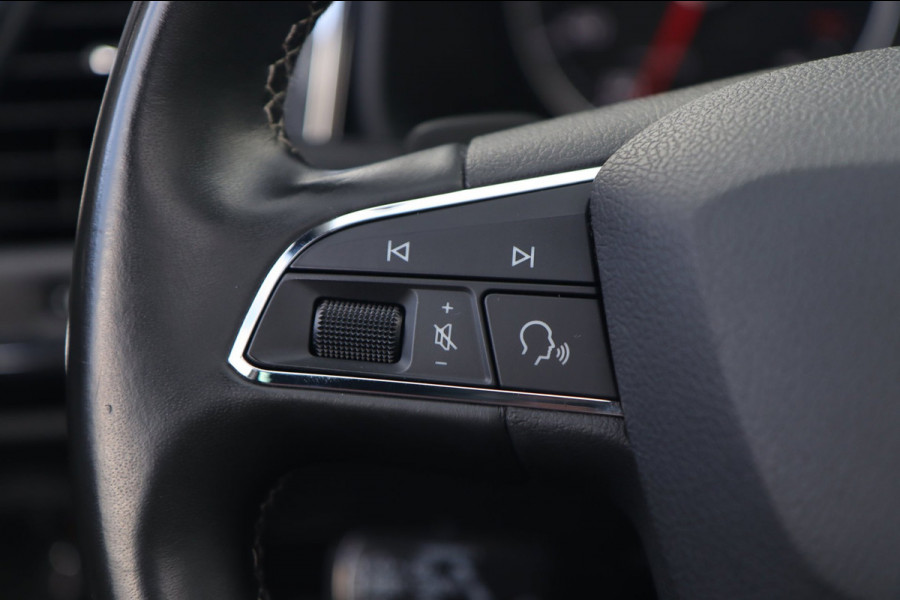 Seat Ateca 1.4 EcoTSI Xcellence / PANODAK / KEYLESS / ACC / CAMERA / STOELVERW