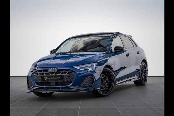 Audi A3 Sportback 45 TFSI e S edition Competition Pano S-stoelen Ambiente ACC
