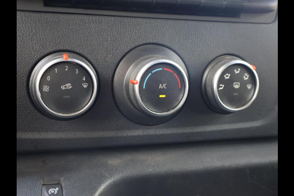 Renault Master T35 2.3 dCi 150 PK L2H2 WORK EDITION + CARPLAY | CAMERA | CRUISE CONTROL | DAB | AIRCO
